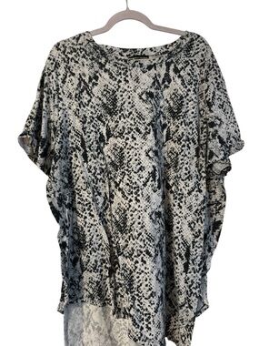 Serena Williams Black and White Snake Print Tunic Top 3x 95% poly 5% spandex